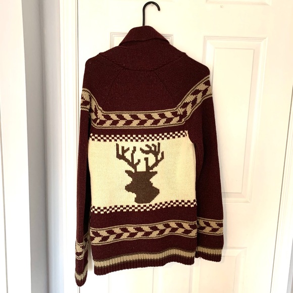 BOGO 💚. Bluenotes Caribou / Reindeer Cardigan - Picture 5 of 6